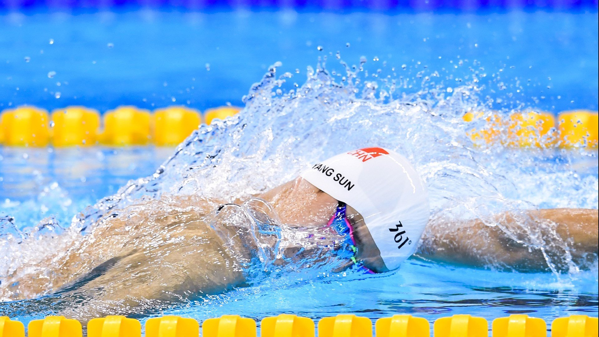 蛙泳短途决胜 切拉苏奥洛节奏完美,蛙泳奥运视频